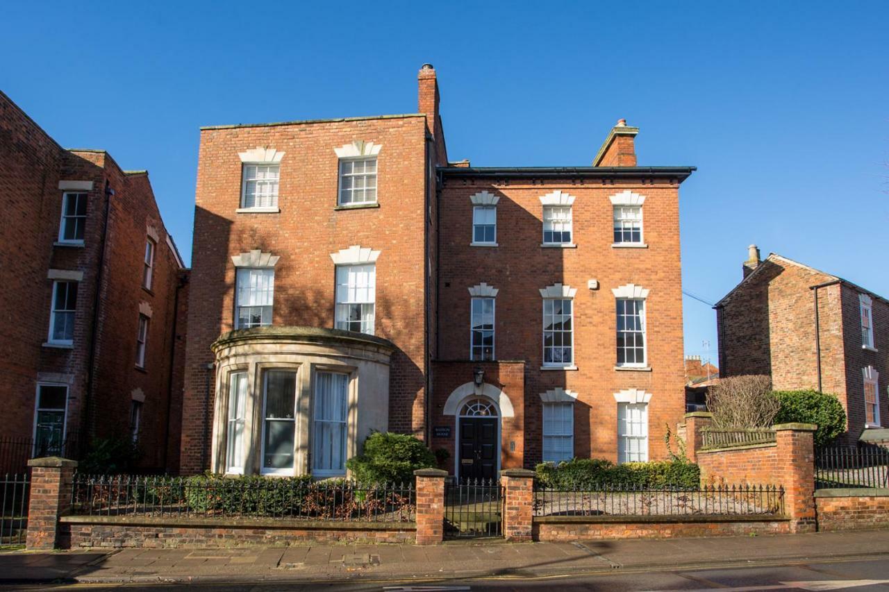 Stylish Apartment Close To Gloucester Quays & Docks Esterno foto